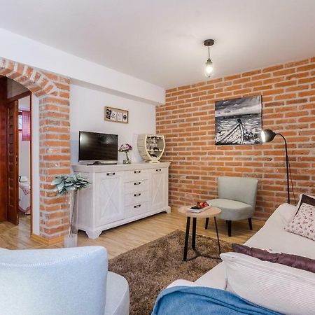 Apartments Rensi Задар Экстерьер фото