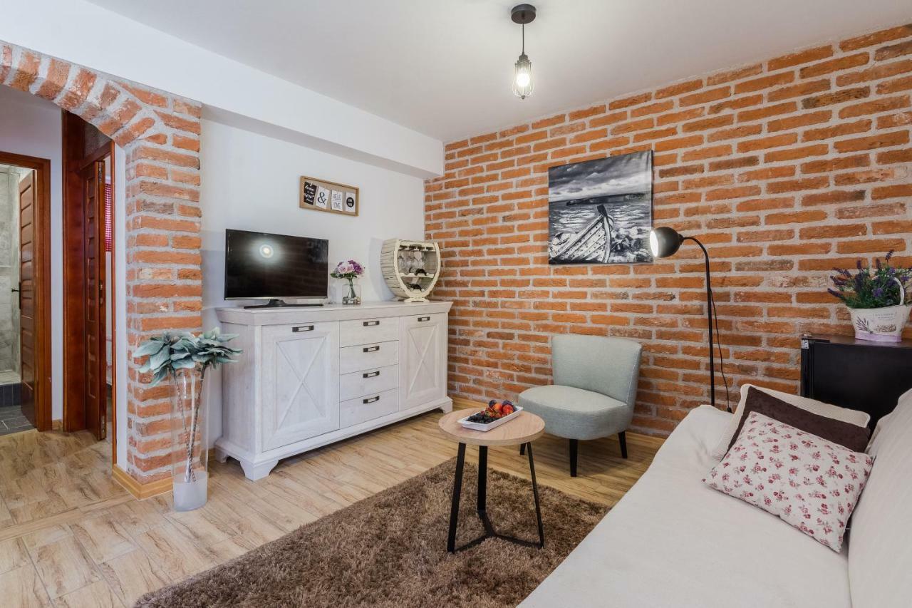 Apartments Rensi Задар Экстерьер фото