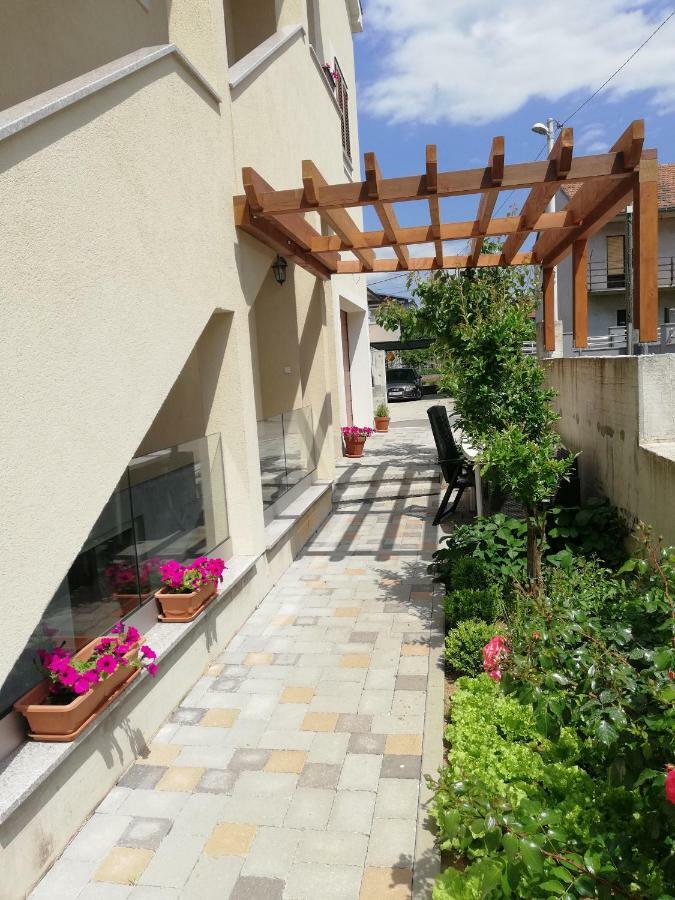Apartments Rensi Задар Экстерьер фото